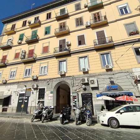 Casa Merisi Al Centro Storico Di Napoli Екстериор снимка